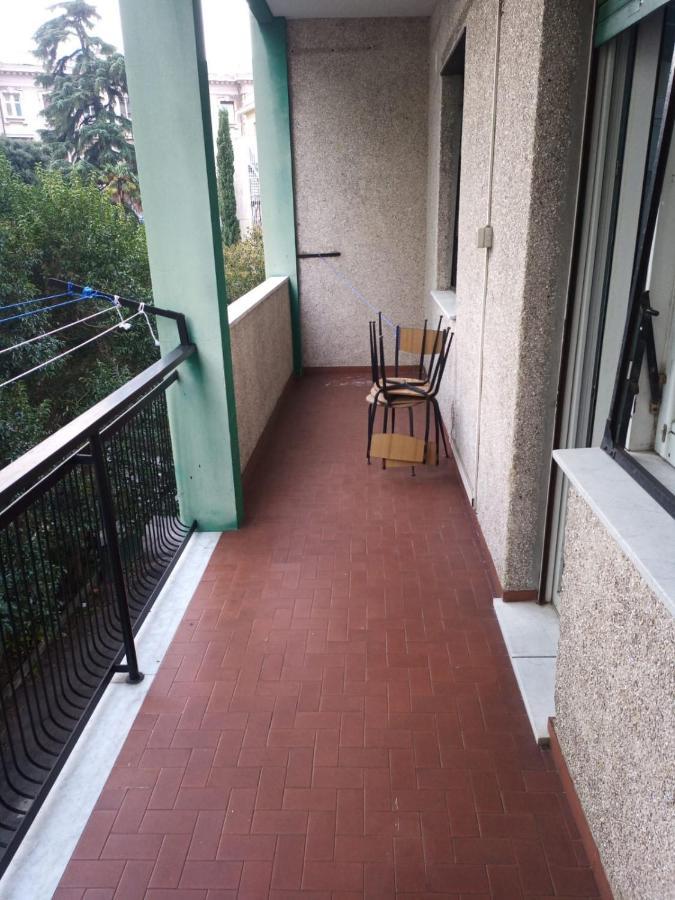 לינה וארוחת בוקר ג'נובה Dolce Notte, Near San Martino Hospital מראה חיצוני תמונה