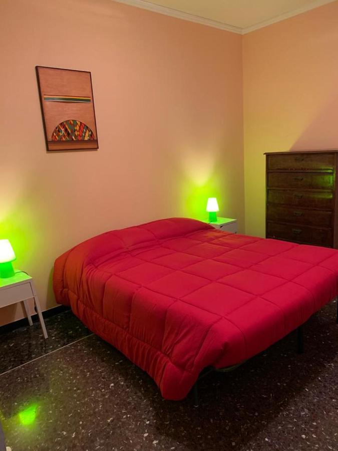 לינה וארוחת בוקר ג'נובה Dolce Notte, Near San Martino Hospital מראה חיצוני תמונה