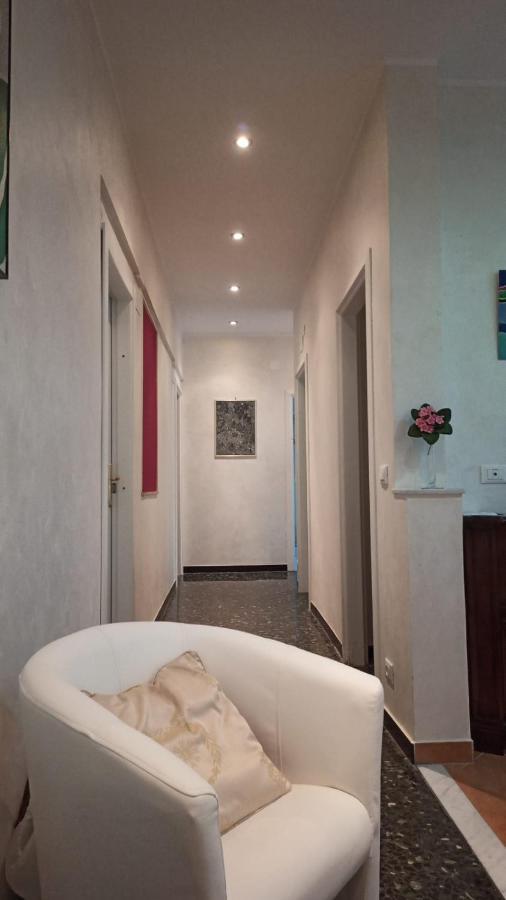 לינה וארוחת בוקר ג'נובה Dolce Notte, Near San Martino Hospital מראה חיצוני תמונה